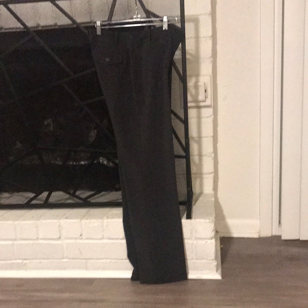 Ann Taylor Trousers Size 0P. Excellent Condition!